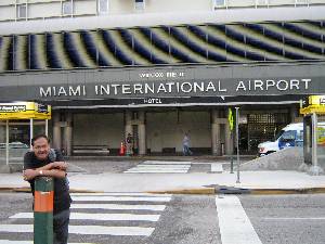 Cảng hàng không quốc tế Miami ở Mỹ